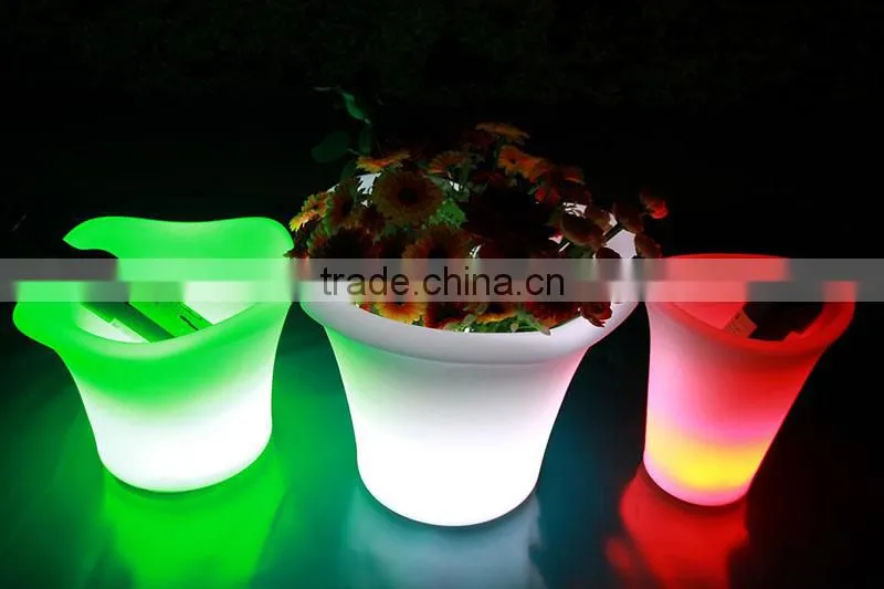 cheap led ice bucket /champagne bucket led/ led illuminated ice bucket/led wine coolers/beer bottle holders