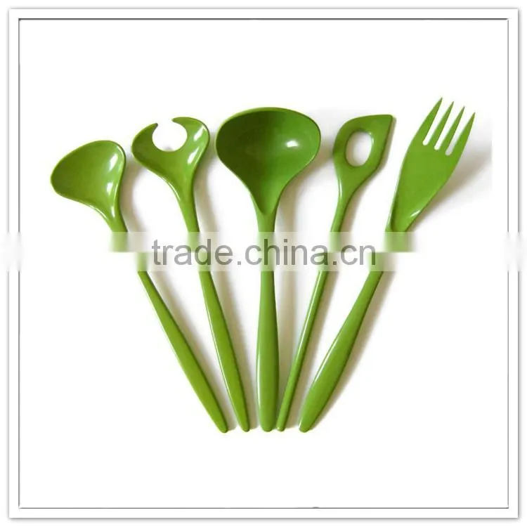 Chef essential items, green solid color plastic crockery restaurant supplies