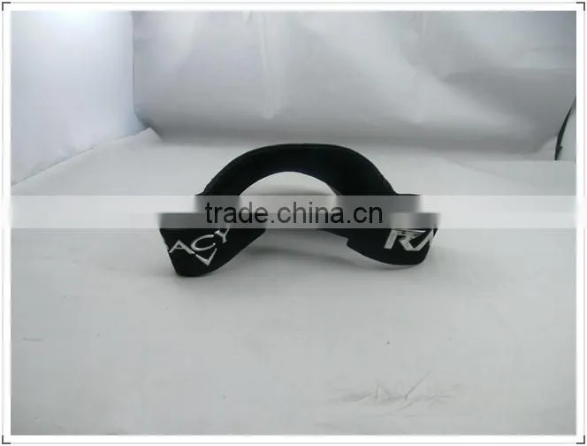 2013 high quality sun visor cap with embroidery logo made in Guangdong