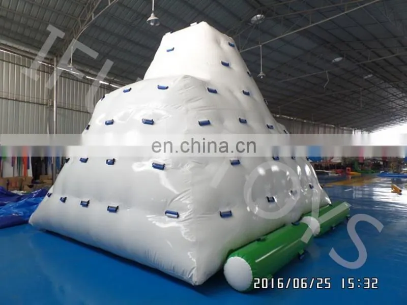 Mini water park inflatable iceberg water toys for kids