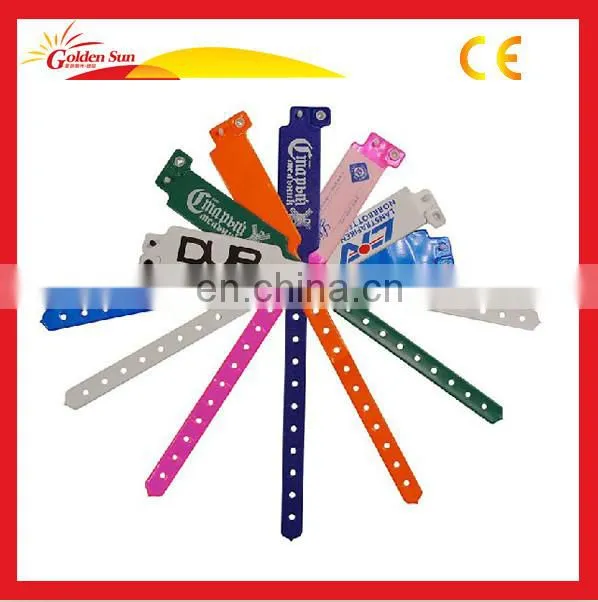Hot Selling Eco-Friendly Custom Glow In The Dark Vinyl Wristband