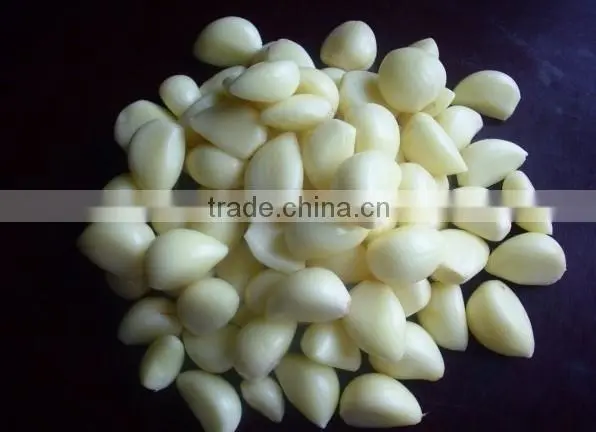 peeled garlic