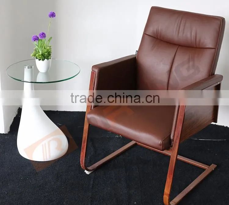 Luxury customized brown revolving swivel lift PU leather manager director office chair with wheels