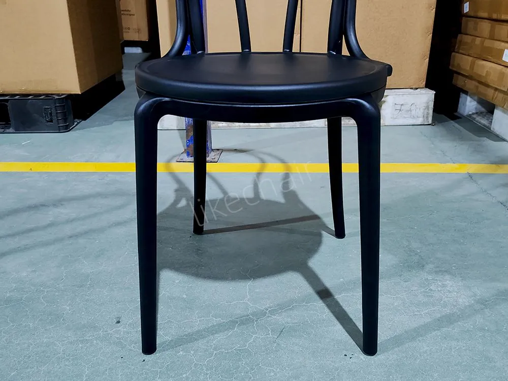 Plastic-chair9.jpg.webp