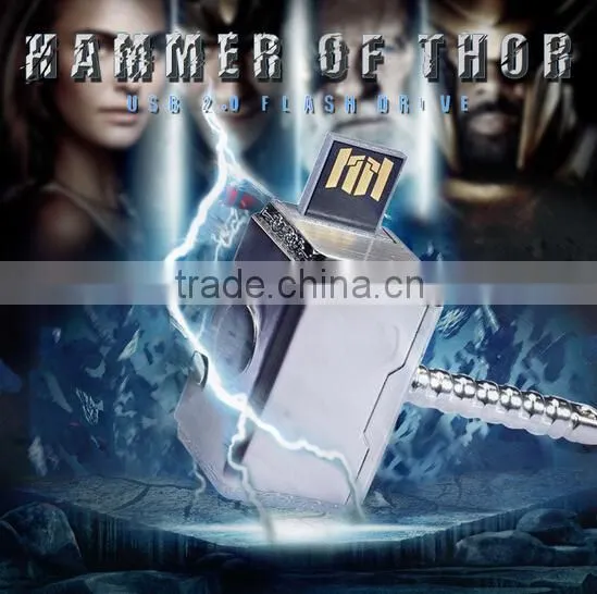 ZYHT TECH Promotional Christmas gift pendrive 32