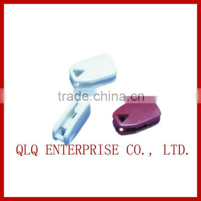 Plastic Slider for Invisible Zipper and PVC Zipper