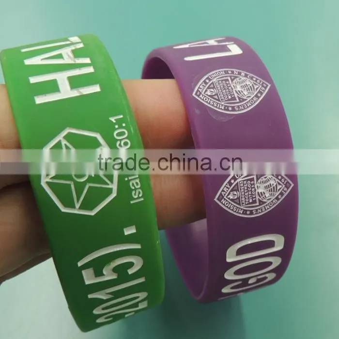 2015 custom logo transparent silicone bracelets silicone wristband