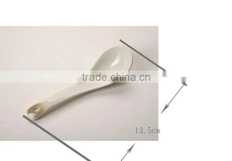 2016 Environmentally-friendly Ceramic Tableware/Dinnerware Set