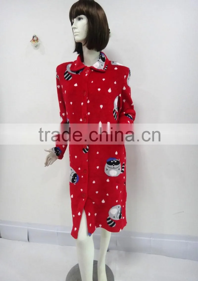 Classic red lovely cartoon lapel nightgown women