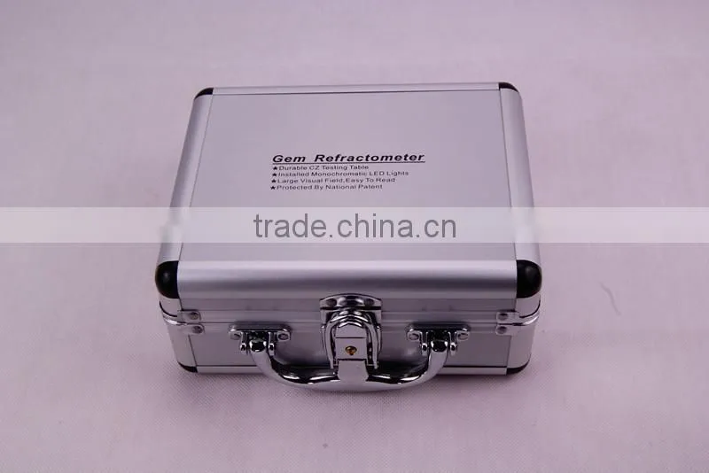 Gem Rerfactometer
