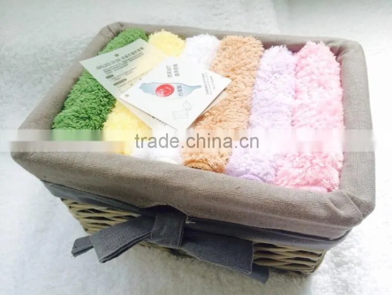Quick dry light weight absorbent microfiber beach towel