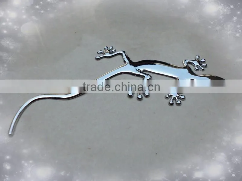 Plastic chrome Gecko Badge