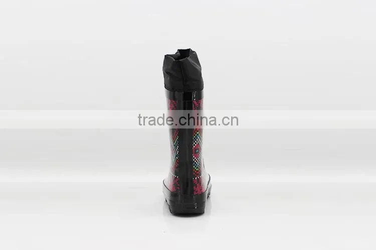 2016 Top quality Customised designs Environmental galoshes rain boots