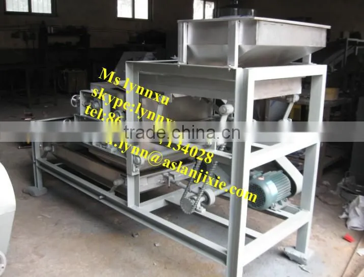 hot sale peanut kernel halves machine/peanut kernel cutting machine