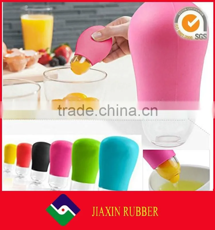 100% food grade silicone egg white separator, egg yolk suction separator divider filter