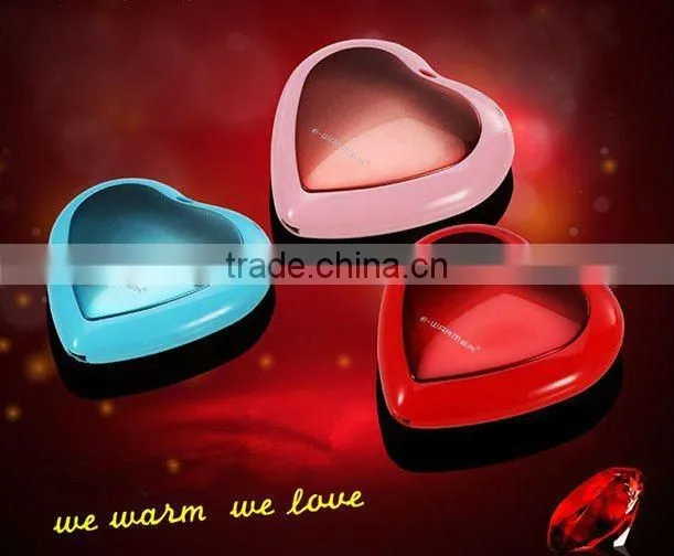 Heart smart mobile power supply hand warmer
