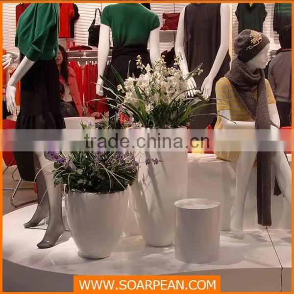 Customized Decorative Fiberglass Outdoor Flower Pot