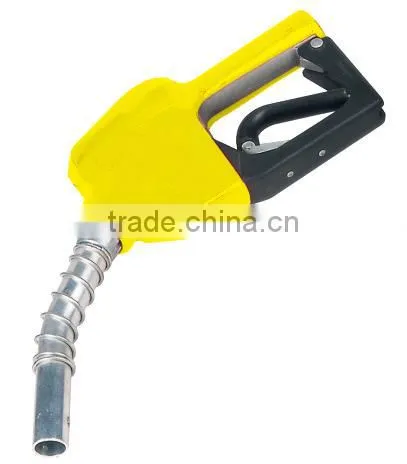 Automatic shut off nozzle