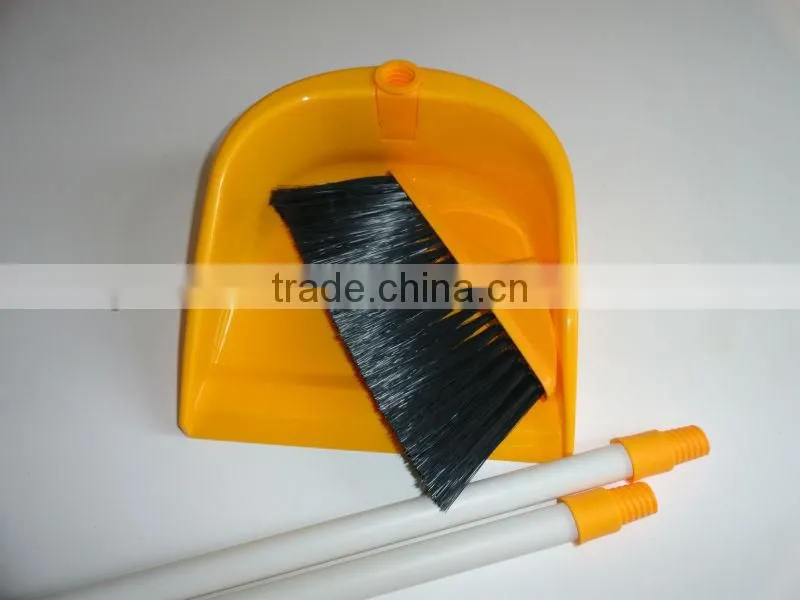 PVC Long Handled Plastic Folding Dustpan and Broom Set