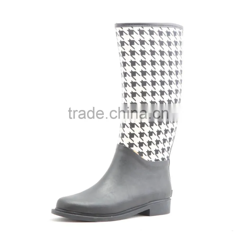 beautiful design rubber rain boots, rubber gumboots for woman