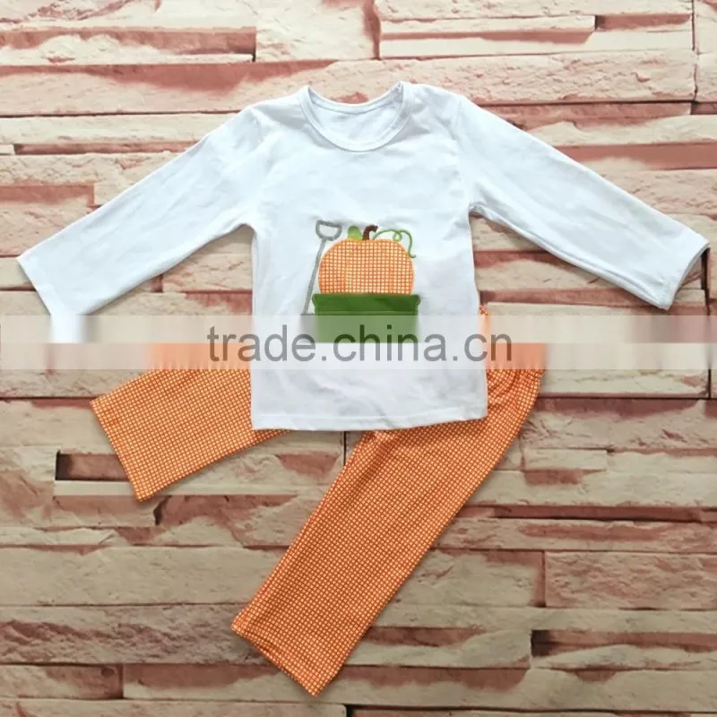 Wholesale children's boutique Halloween orange stripes patterned suit