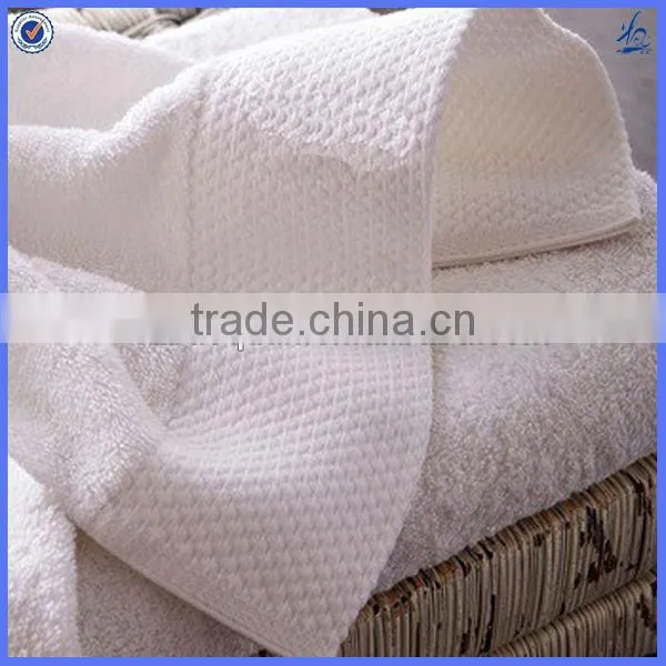 light thin fashionable bath towels or dobby border bath towels
