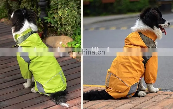 Pet products/dog raincoat