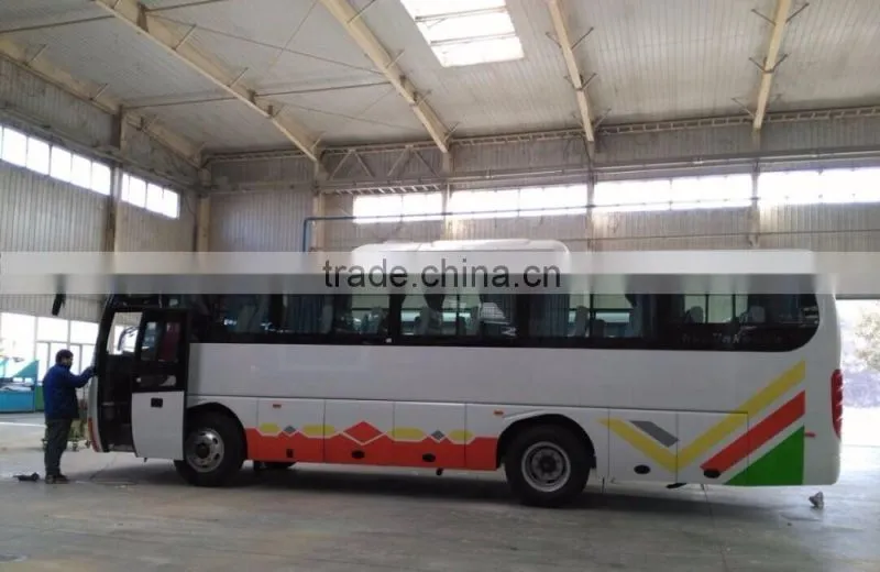 9.8m 48 seats bus front Cum mins engine ZF gearbox