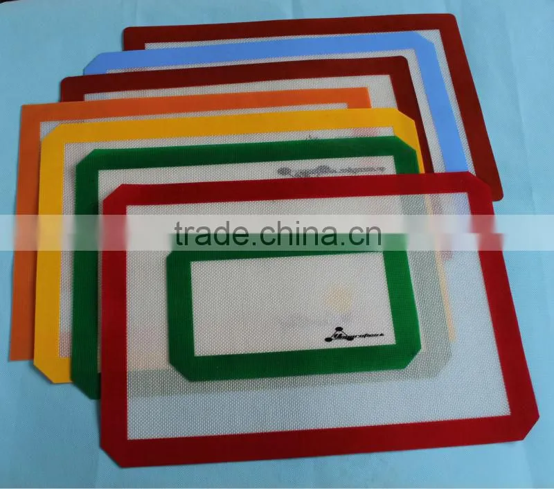 Environmentally friendly silicone fiberglass baking mat
