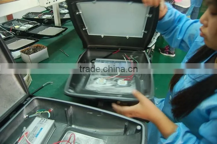 CE RoHS UL CUL DLC Listed 5 years warranty IP65 200w smd led flood light
