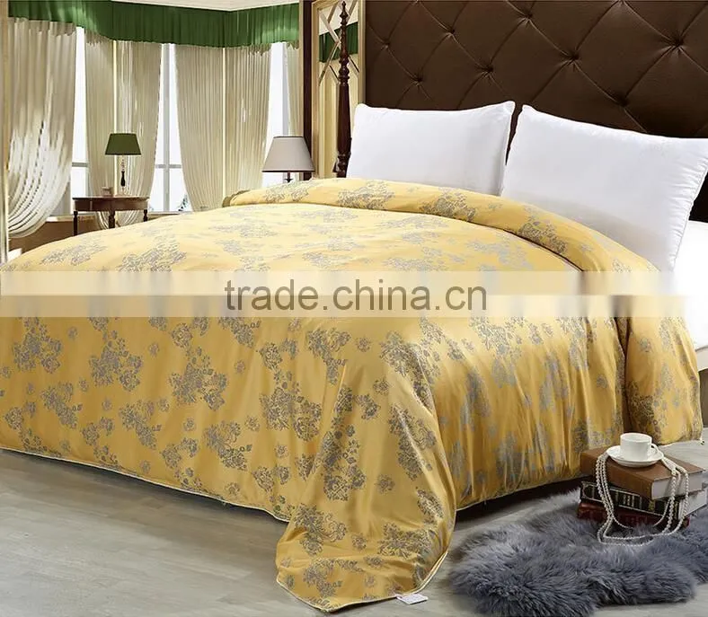 100% silk quilt with jacquard yellow flower