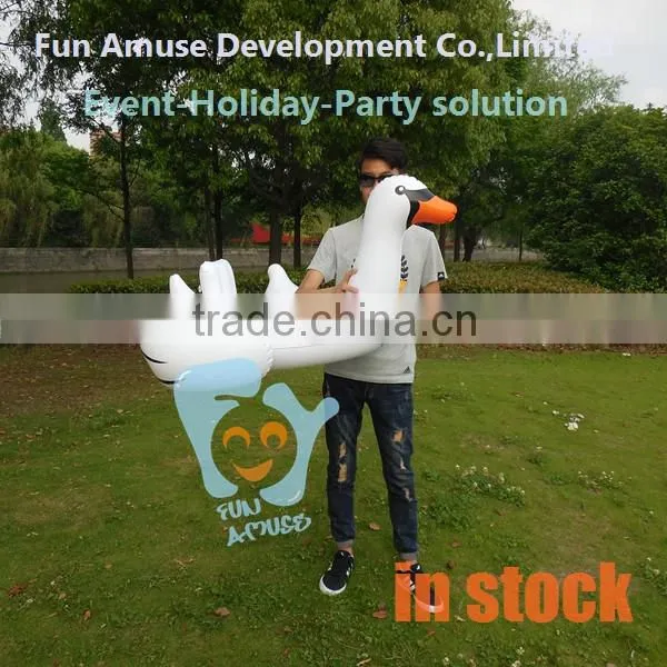 Cool and fashion swimming pool float inflatable swan for kids