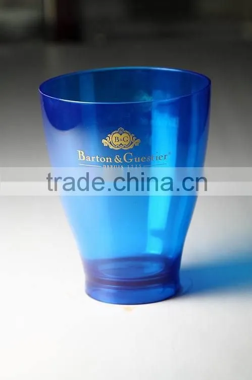 Bar plastic ice bucket