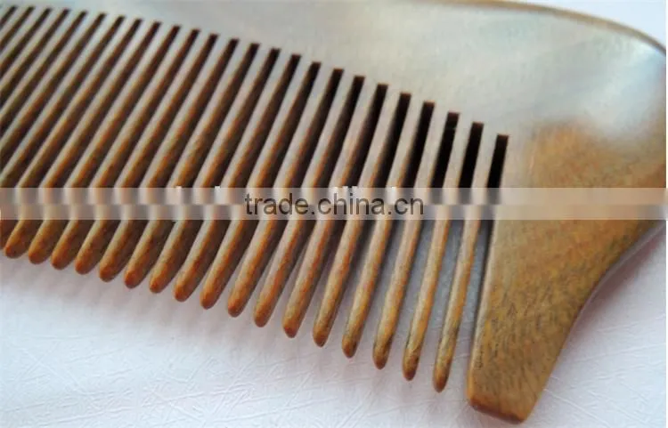 Chinese Style Fish Type Wood Comb