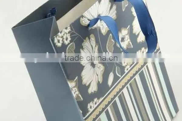 Printed Foldable Gift Bag With Stripe Patterns/ Shopping Paper Bag