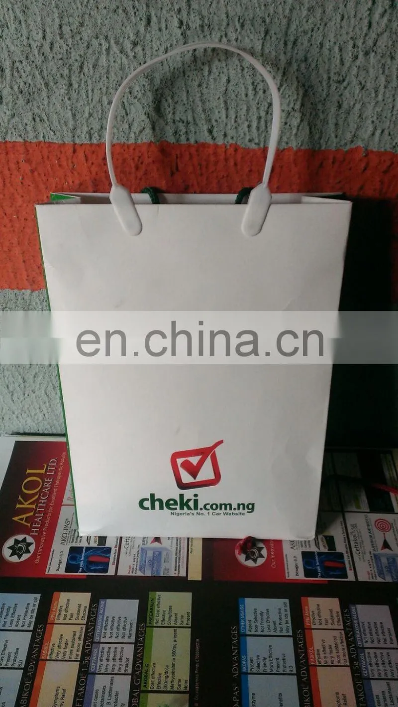 Carry handle for bag