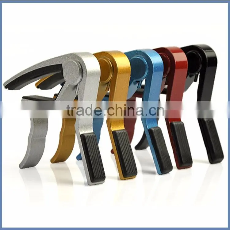 Guitar capo for acoustic guitar
