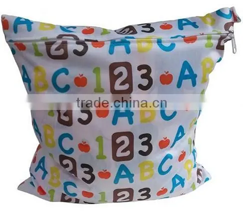 Useful Waterproof Reusable Zipper Cloth Baby Diaper Bag