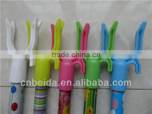 High Quality PVC Iron Metal Handle Cloth Hanger Fork Plastic Fork Telescopic Pole