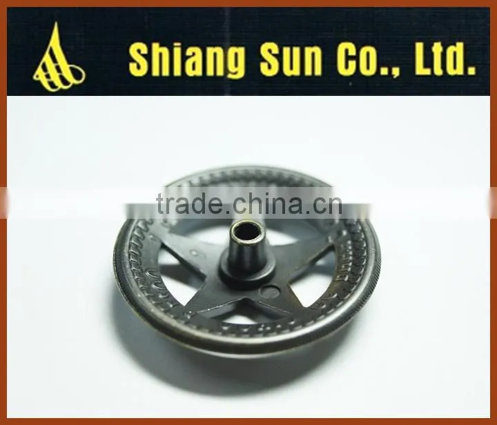 Hot selling nice design pistol conchos