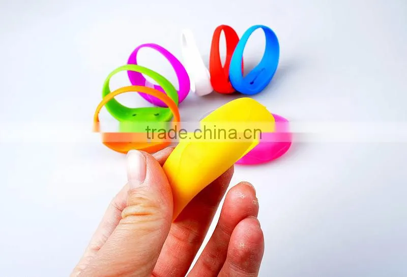 2015 Hot Sell Baseball Silicone Bracelets , Silicone Bracelets For Fundraising