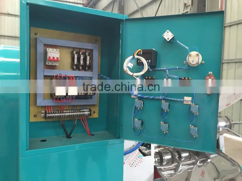 Factory Price screw expeller designed automatic small soybean peanut seasame castor seed oil press