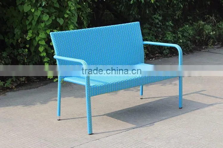 Loveseat With Aluminum Feet Coffee Table And Chair Set