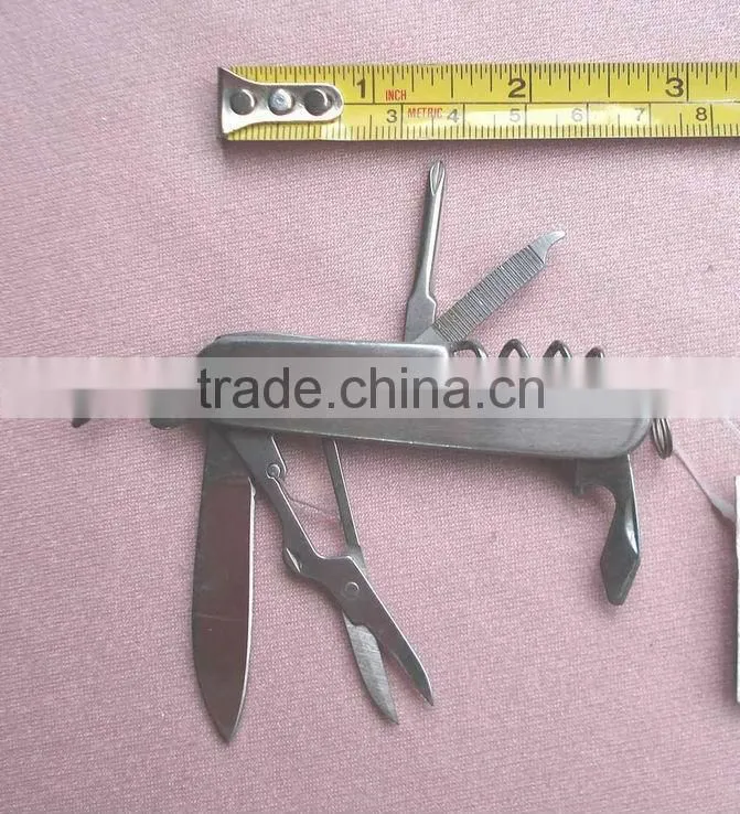 Multifunctional camping knife / pocket knife