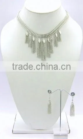 Fashion necklace