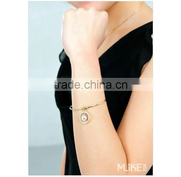 fashion bangle with Crystal M3011