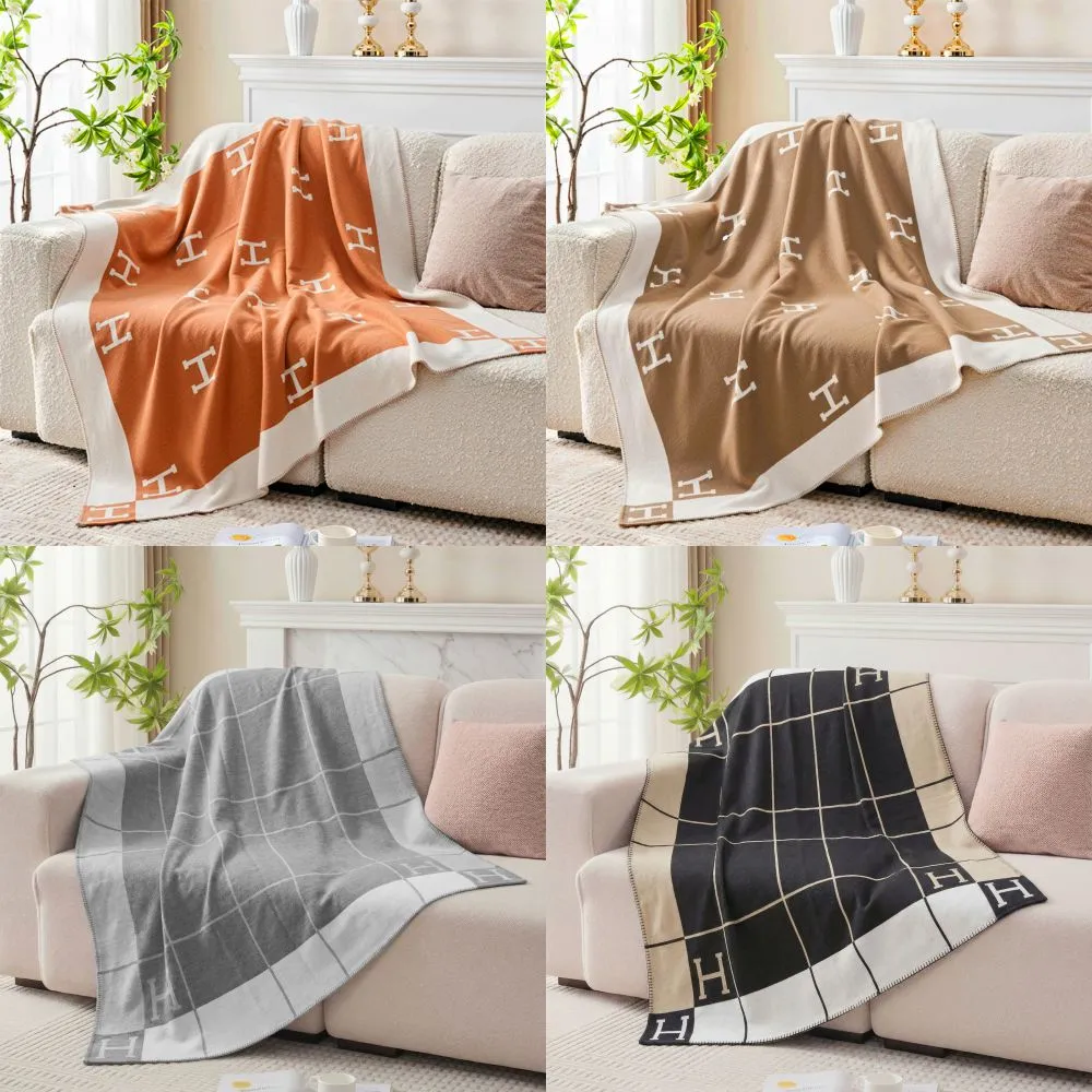 AIRLINE BLANKETS (7)