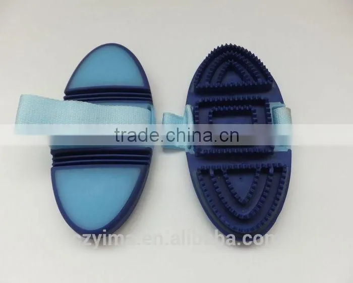 Hot ! bending shape brush with long massage pins/make horse happy