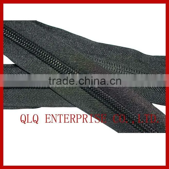 Nylon Long Chain Zipper