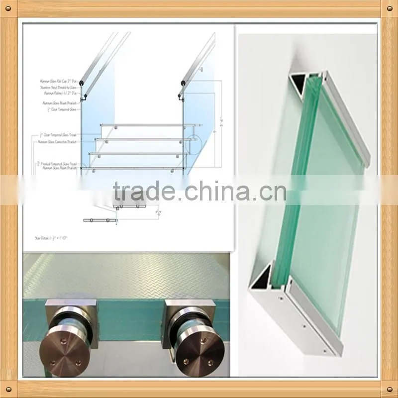 Circular stair glass steps
